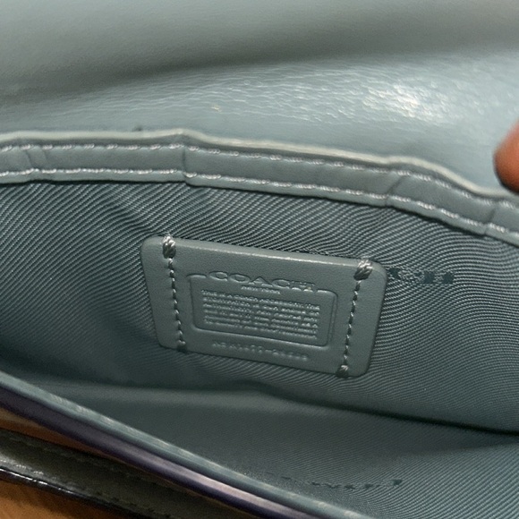 Coach 3 pocket wallet - Picture 2 of 5